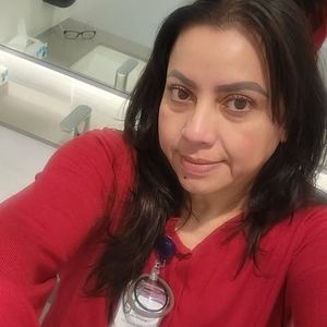 Meet your Posher, Veronica